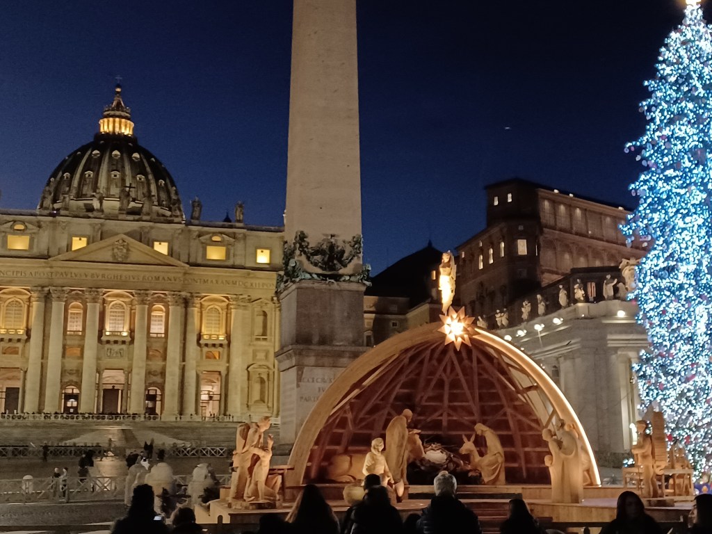 The 2025 Holiday Dupe: Why Thanksgiving Travel Beats Christmas&nbsp;Crowds