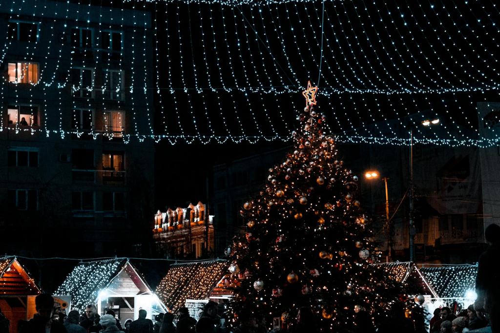 Deck the Halls: A Magical European Christmas Markets River Cruise for Multigenerational Familie